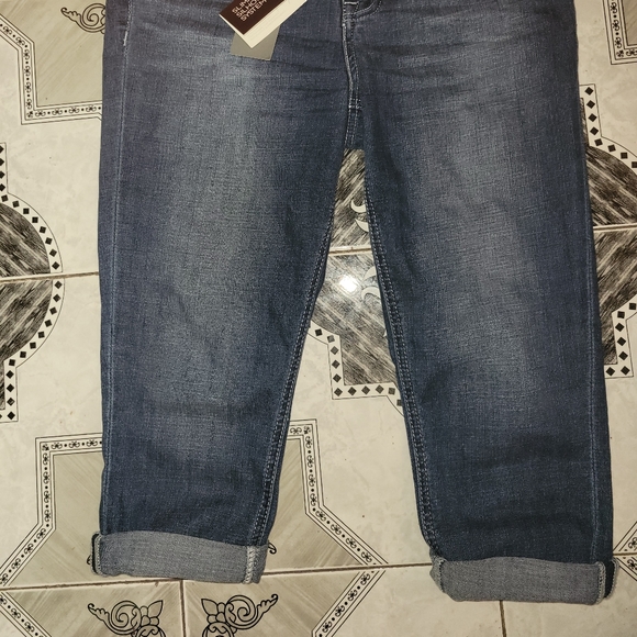 Melissa Mccarthy Seven7 Slimming Silhouette Capri NWT 6 - Picture 4 of 7